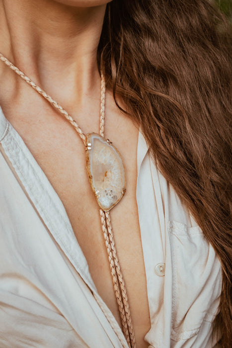 Cream Lace Agate bolo - Poem (Mother Piece)