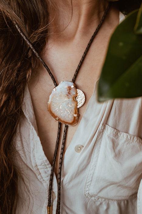 Cream Lace Agate slice bolo tie - Zach Bryan Ninth Cloud