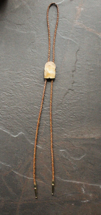 Yellow Jade Bolo Tie - Lainey Wilson