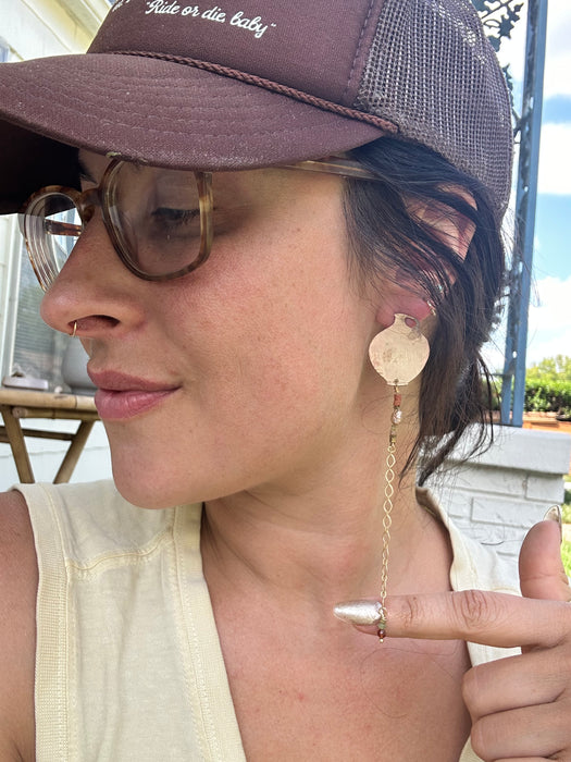 Vase drop earrings