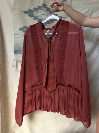 Worthington sheer vintage shirt