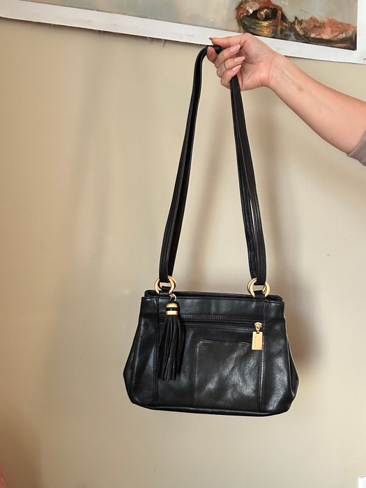 Black leather bag - matte gold hardware and cute tassel