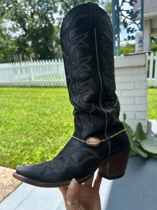 Cowrie Shell + Pearl boot chain