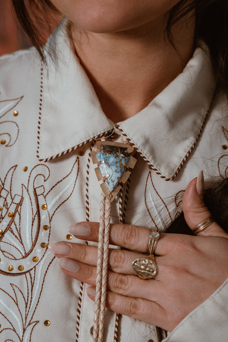 Incredible Turquoise bolo*