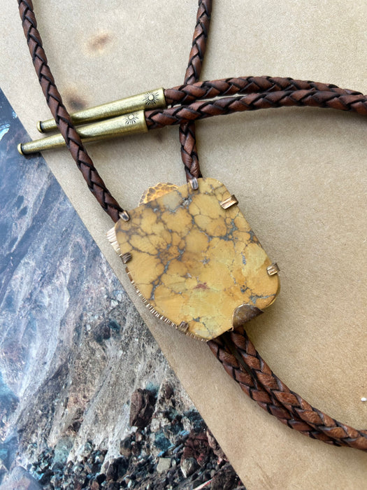 Brown turquoise bolo tie