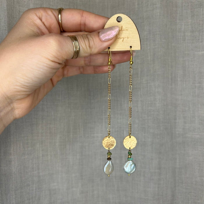 Matte gold plated Figaro chain duster earrings