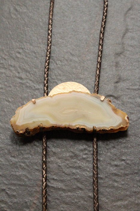 Cream lace Agate Bolo Tie - That Lucky Old Sun