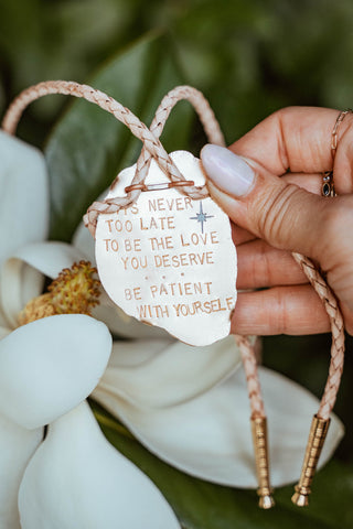 Pink and Cream Lace Agate bolo - Written quote