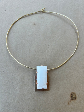 White agate choker necklace