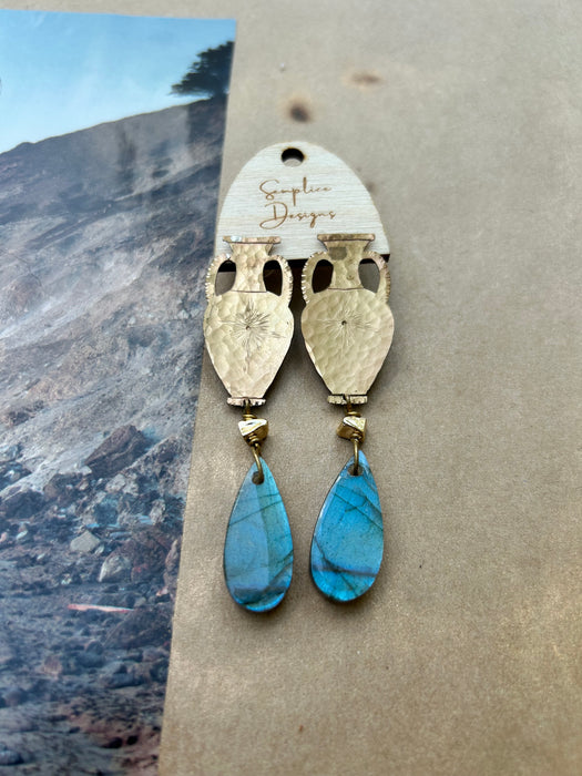 Vase earrings with Labradorite