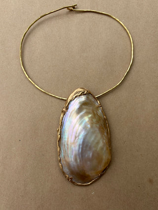 Golden Mother of Pearl Choker Necklace