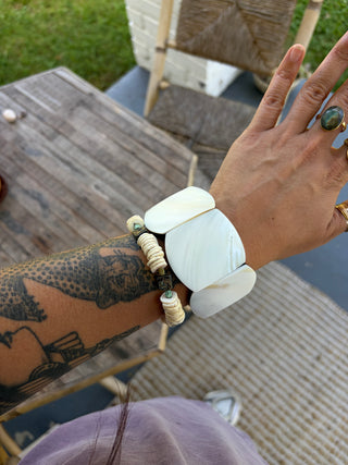 Vintage Mother of Pearl Cuff Bracelet