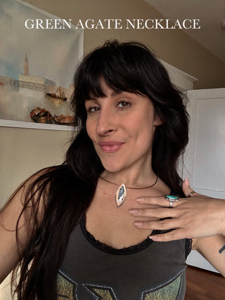 Green lace agate choker