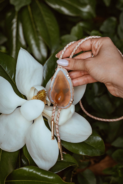 Cream Lace Agate bolo tie - "Go Your Own Way" Fleetwood Mac